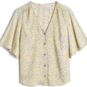 Lush Dailene Button Down Blouse